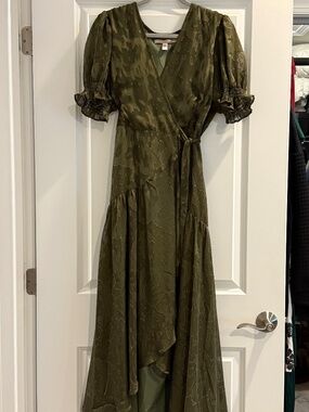 Anthropologie Hutch Flocked Textured High-Lo Wrap Dress, Olive size M